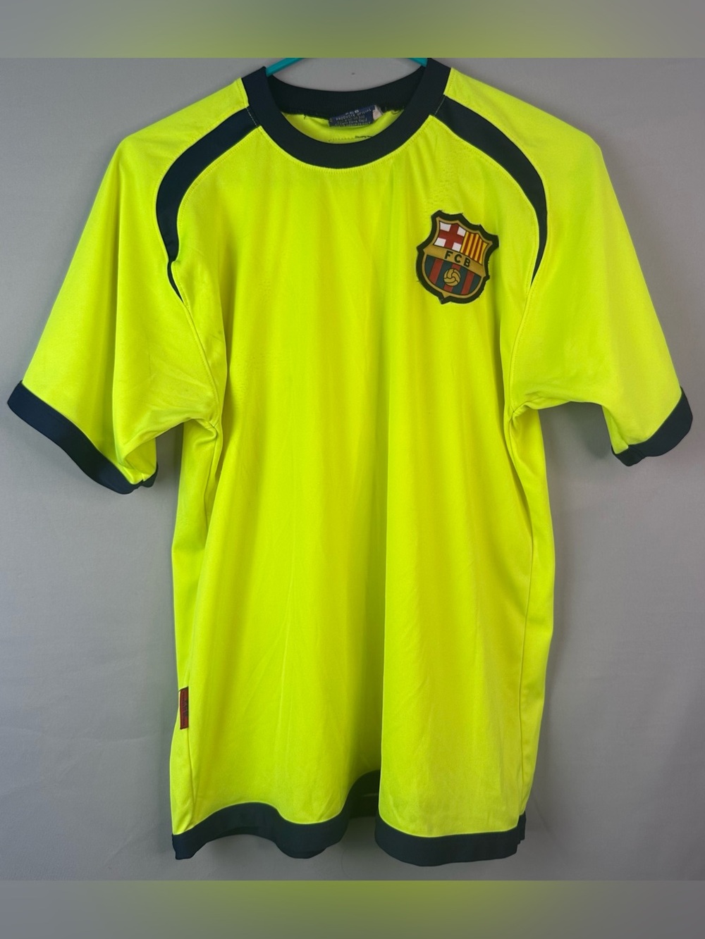 Authentic vintage FC Barcelona short-sleeve training shirt - Large
